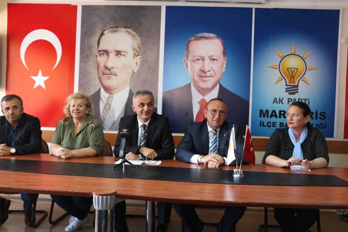 Ak Partili Ülgen Basın Toplantısı Düzenledi