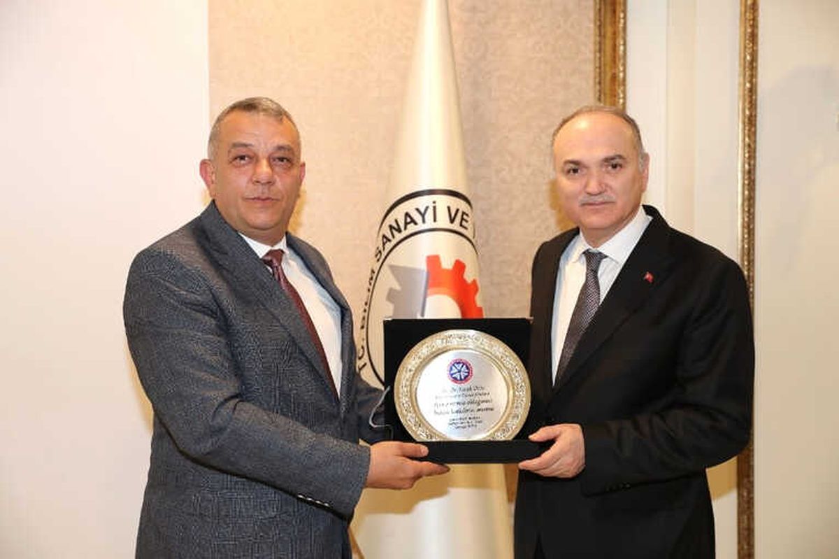 Askf Başkanı Bıyık\'tan Bakan Özlü\'ye Teşekkür