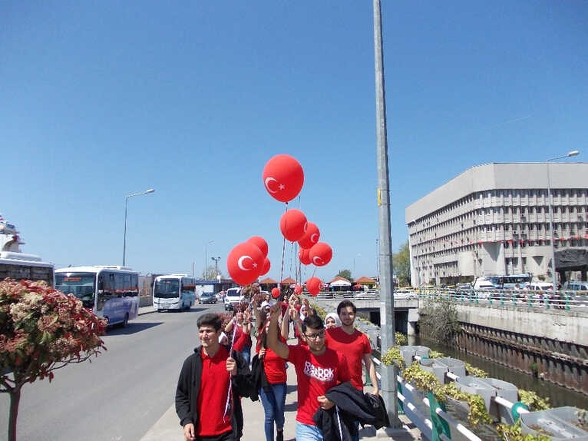 Beü\'lü Öğrencilerden Sosyal Sorumluluk Projesi