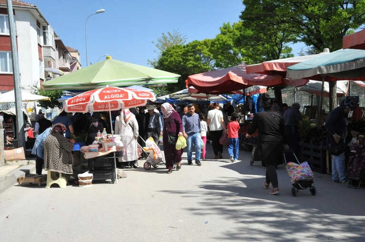 Bozüyük Halk Pazarında Son Gün
