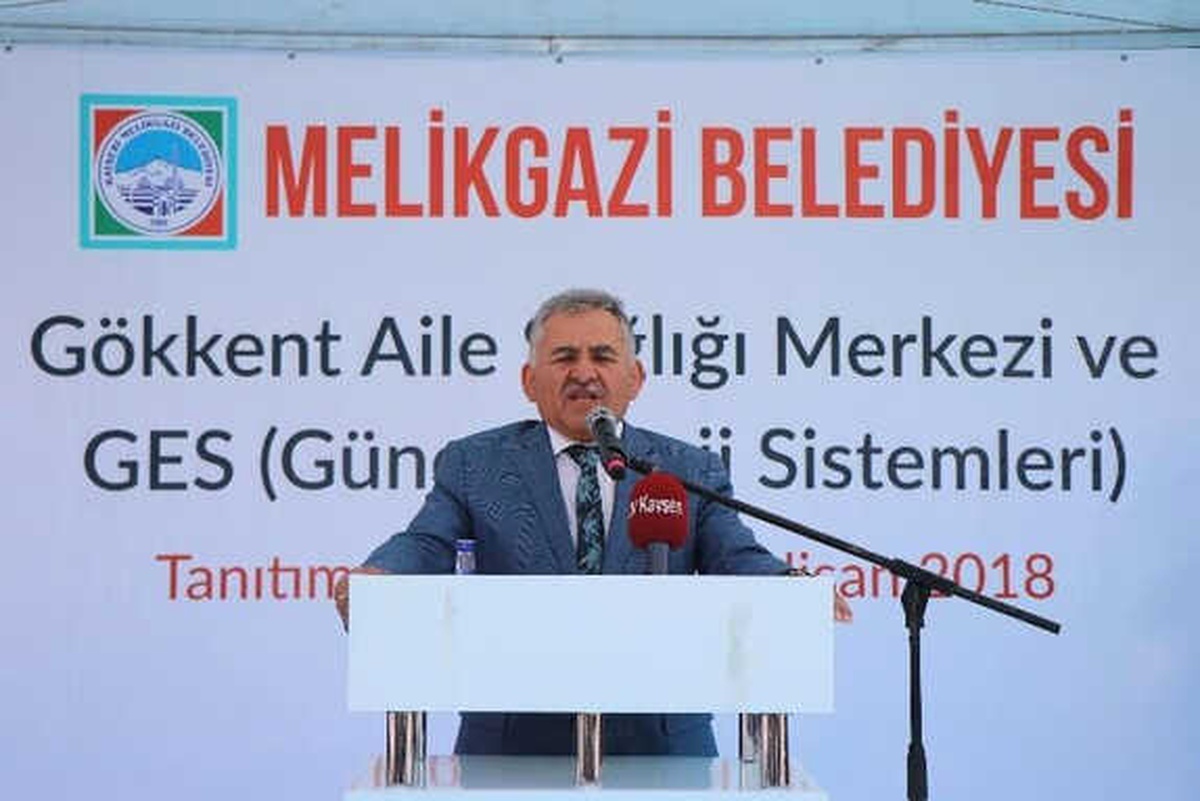 Büyükkılıç: "Birileri Osmanlı Düşmanlığı Yapabilir Ama Biz Tarihimizle Gurur Duyuyoruz"