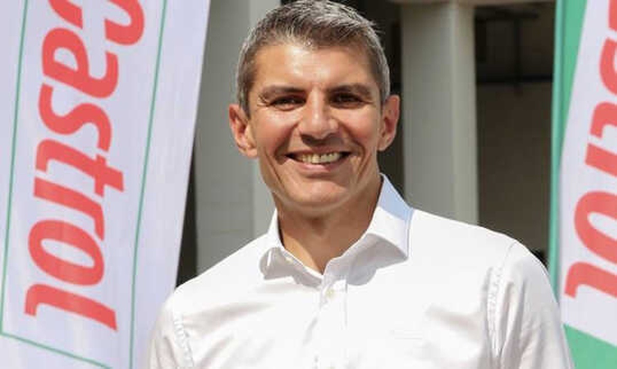 Büyüme Rekoru Kırdı, İlk Kez Çift Vardiyaya Geçti