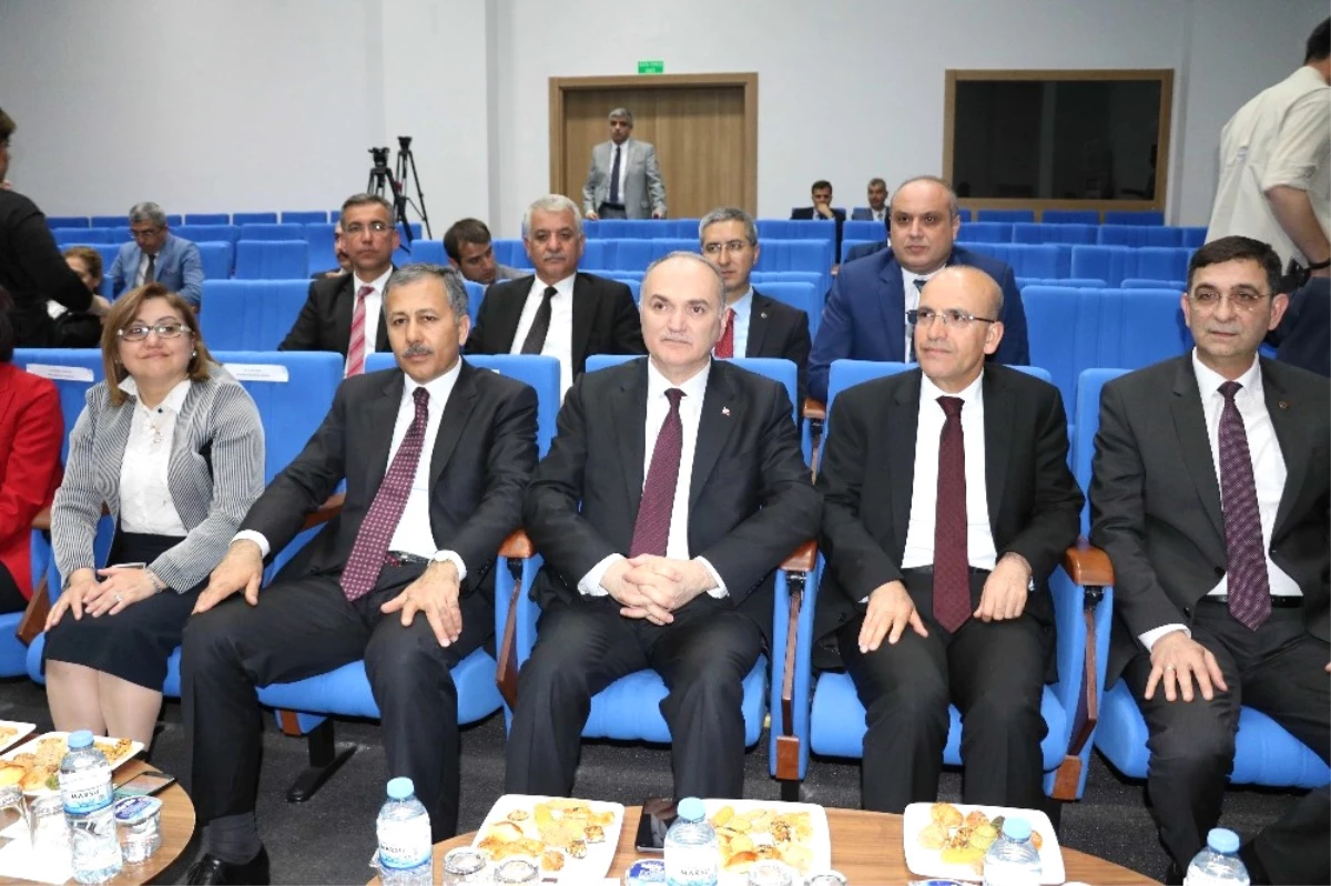 Gaziantep Sanayi Dönüşümü Toplantısı Bakanların Katılımıyla Yapıldı