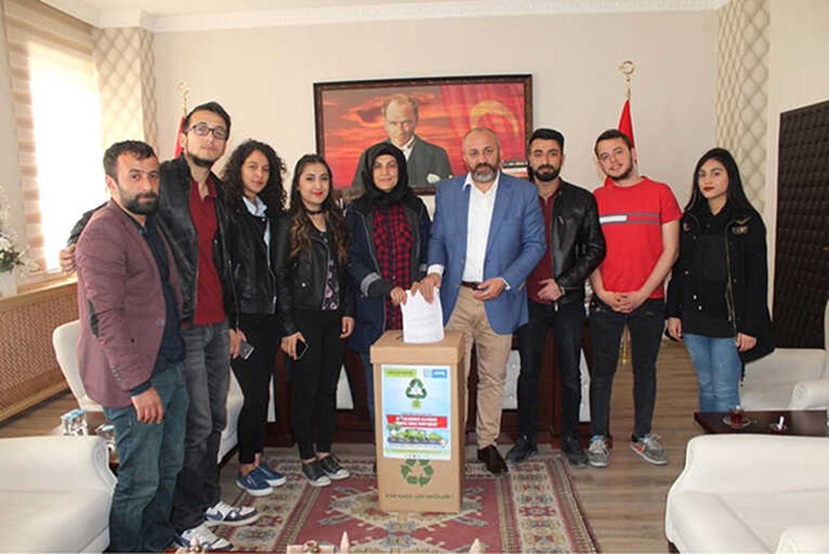 Kars\'ta \'Temiz Bir Gelecek\' İçin Geri Dönüşüm Kampanyasının Startı Verildi