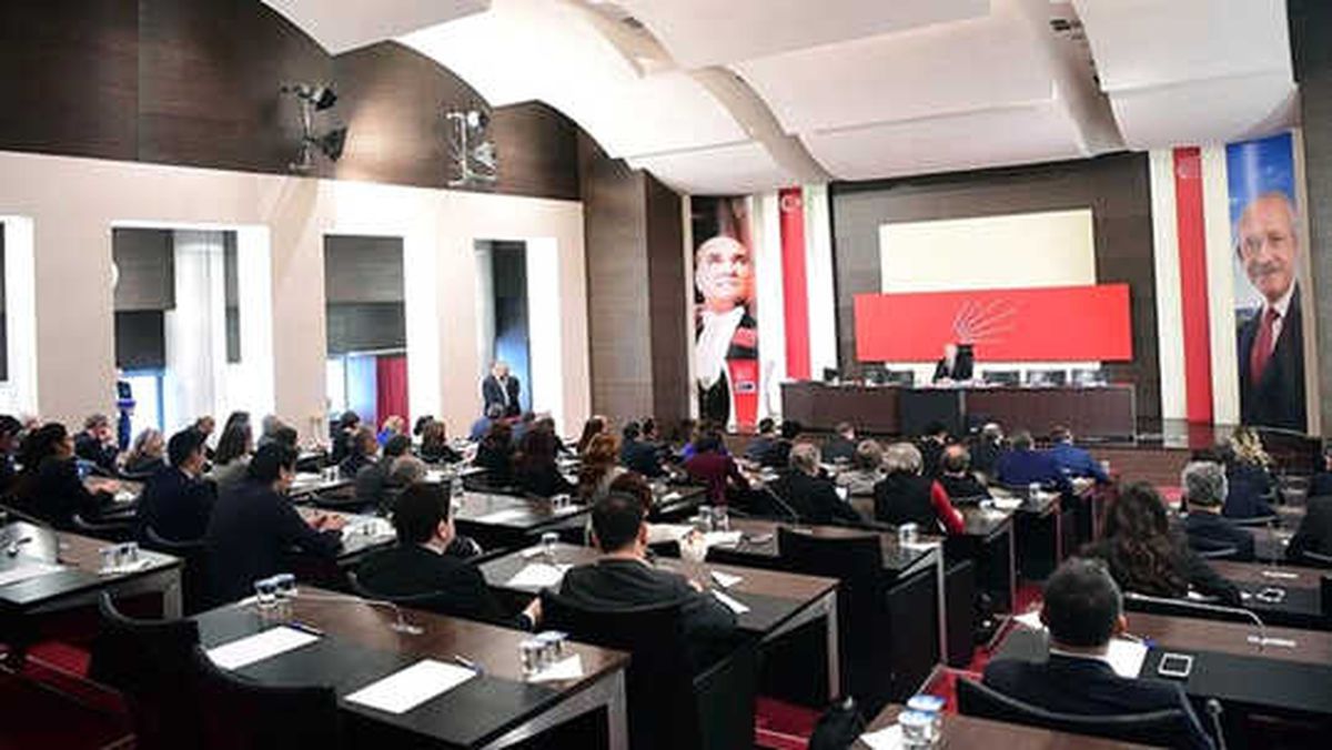CHP Pm Olağanüstü Toplandı