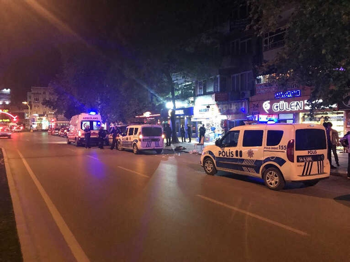 Suriyelilerin Bıçaklı Kavgasında 2 Kişi Yaralandı