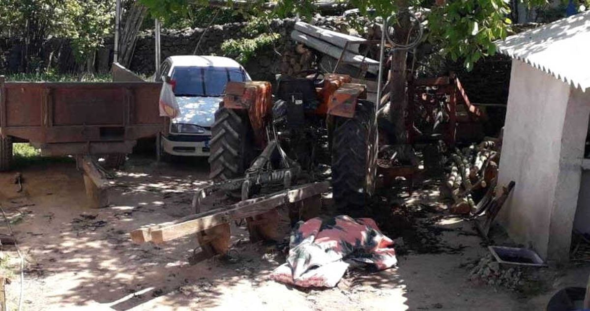 Traktörün Altında Kalan Sürücü Öldü, Eşi Ağır Yaralandı