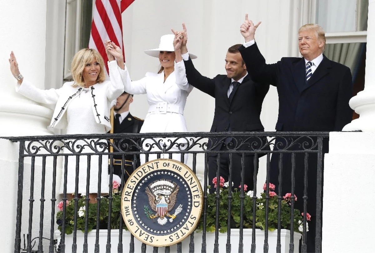 Trump, Macron\'u Beyaz Saray\'da Törenle Karşıladı