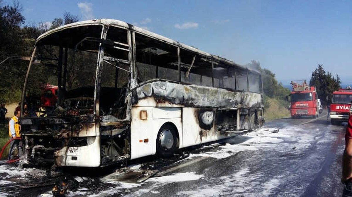 Tur Otobüsü Alev Alev Yandı