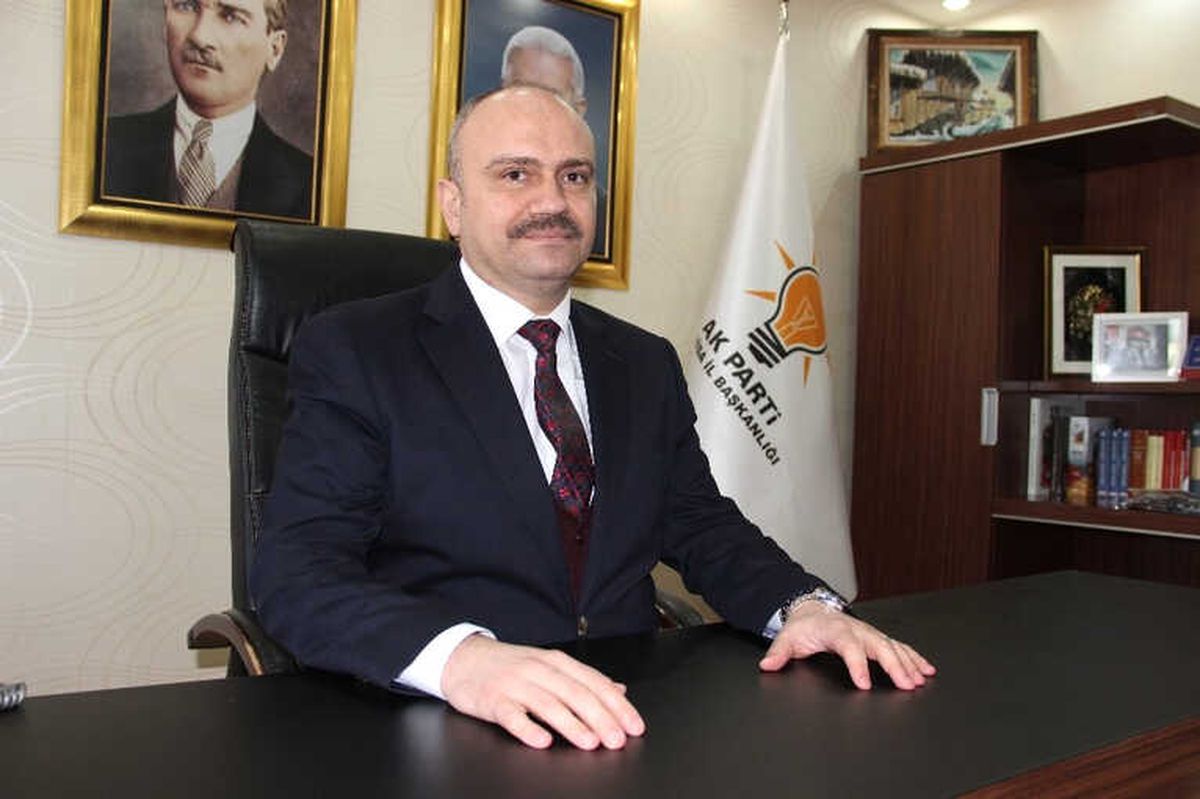 AK Parti\'li Mersinli\'den Özel\'e Sert Eleştiri