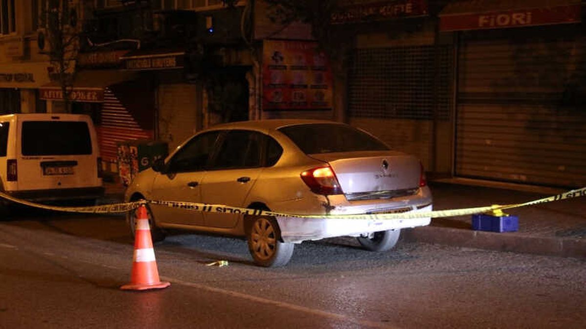 Aracını Vermek İstemeyince Bıçaklandı