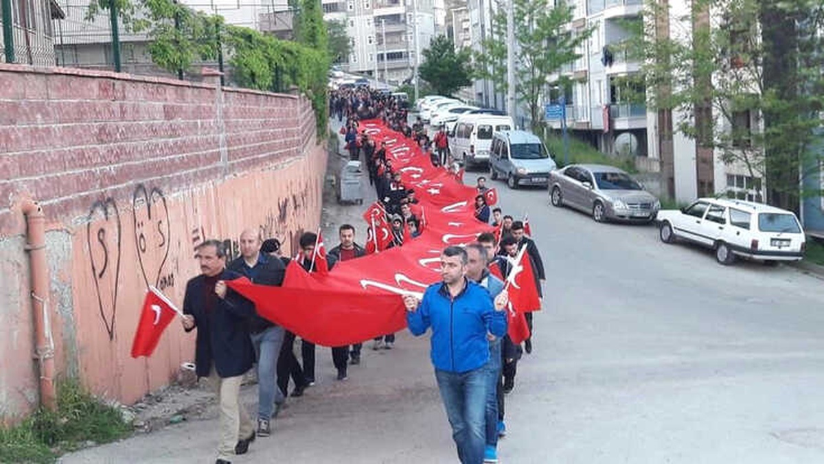 Bartın ve Karabük\'te 56\'nci Alay\'a Vefa Yürüyüşü Gerçekleştirildi