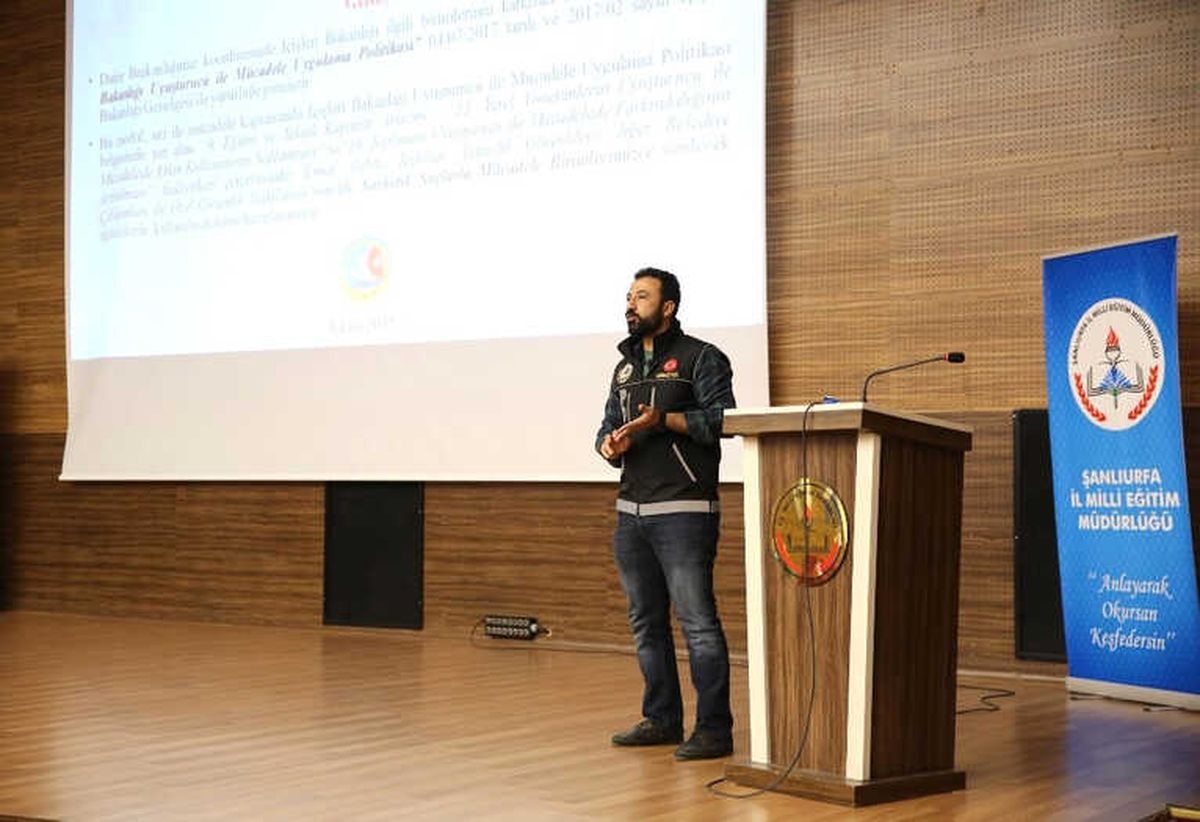 Belediye Personeline Uyuşturucuyla Mücadele Eğitimi Verildi