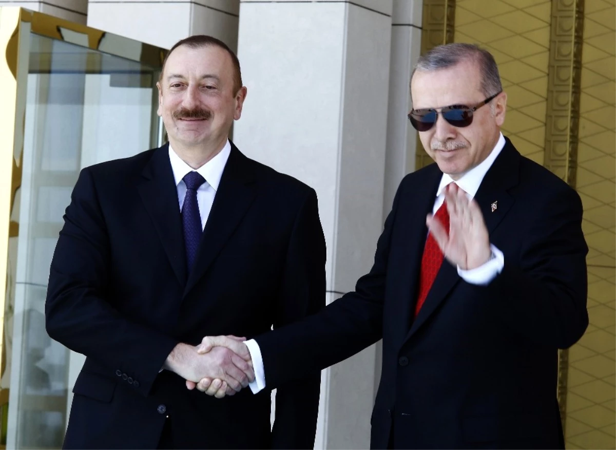 Cumhurbaşkanı Erdoğan, İlham Aliyev\'i Resmi Törenle Karşıladı