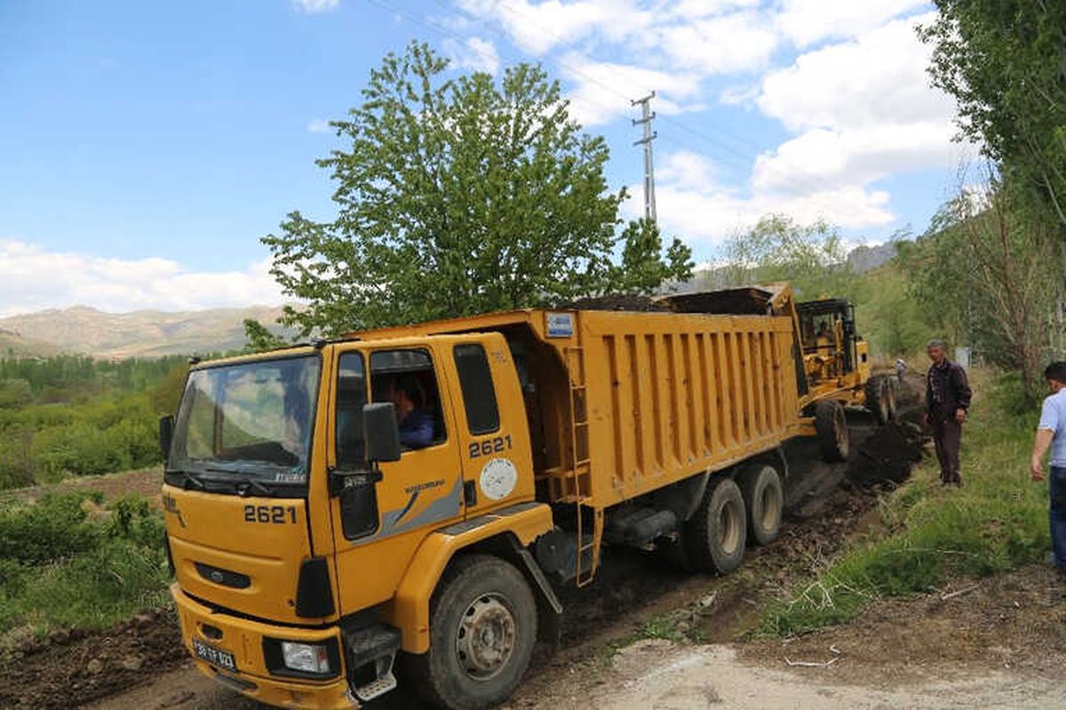 Develi\'de Parke Çalışmaları Devam Ediyor