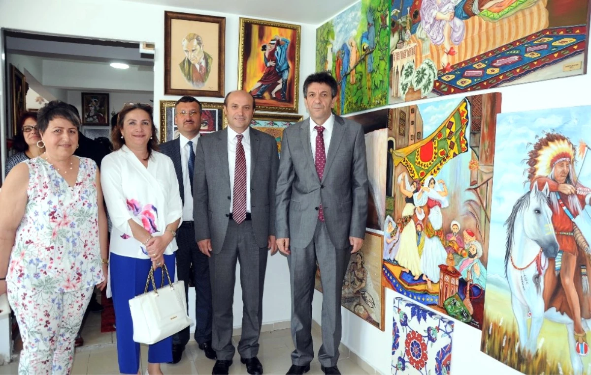 Erdemli\'de Seramik ve El Sanatları Sergisi Açıldı