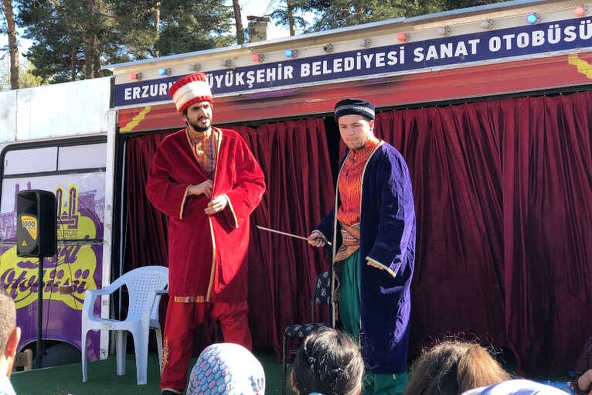 Eşt\'den 23 Nisan\'a Özel Çocuk Şenliği