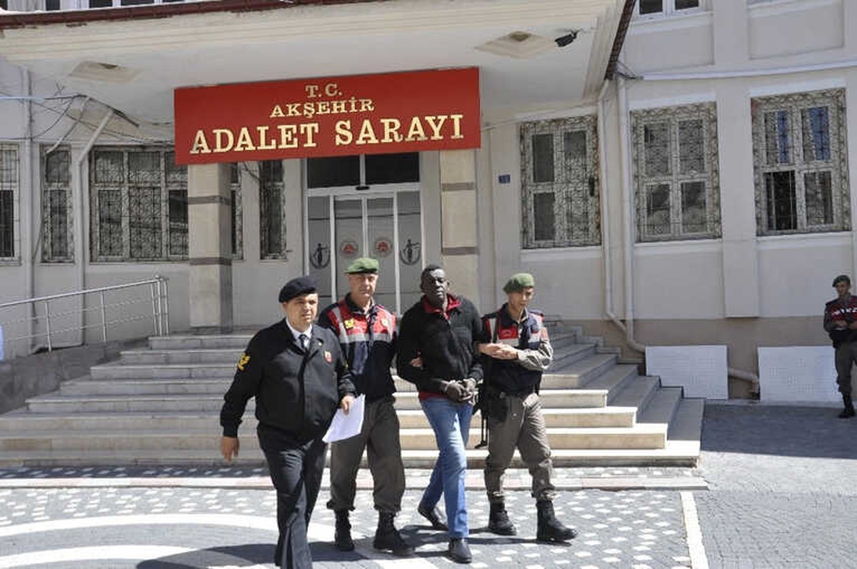 Firari Mahkum, Yol Kontrolünde Yakalandı