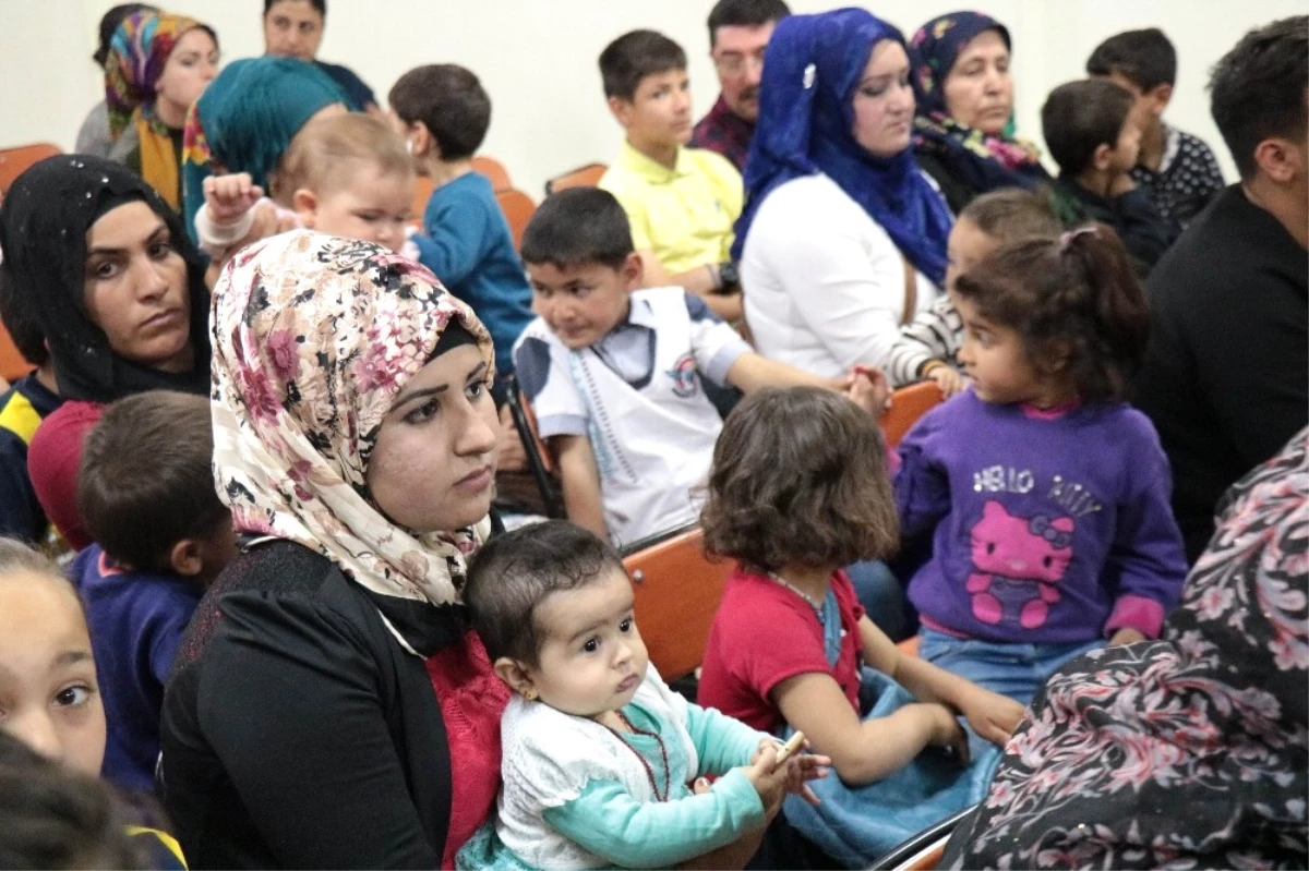 Kırşehir\'de Mülteci Kadınlar Türkçe Şiir Okudu