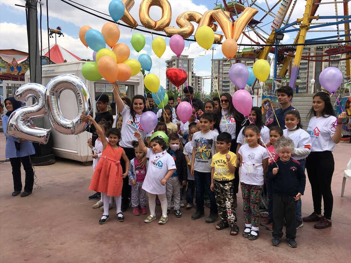 Lösemili Çocukların Lunapark Keyfi