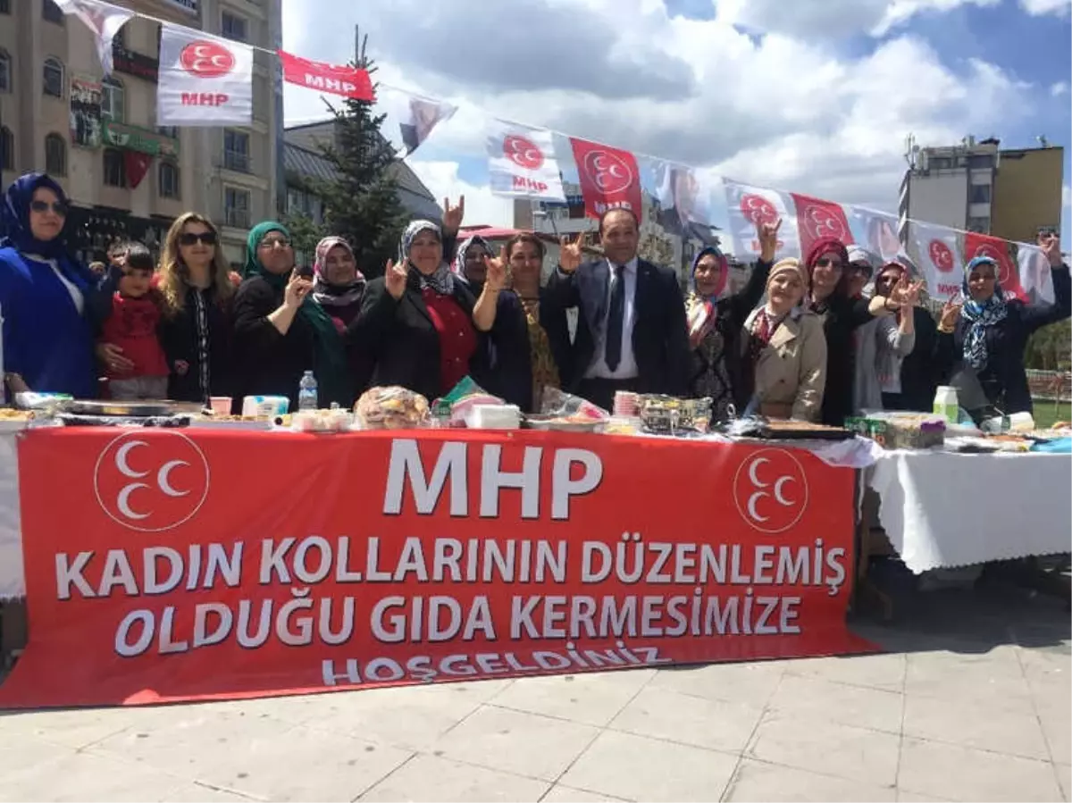 MHP Kadın Kolları\'ndan Kermes