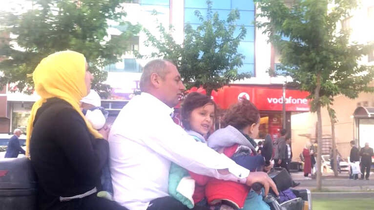 Motosiklet Üzerinde 5 Kişiyle Ölüme Yolculuk