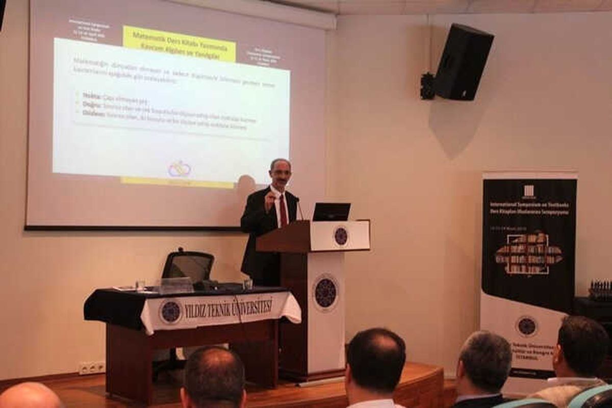 Rektör Karakaya, \'Ders Kitapları Uluslararası Sempozyumu\'na Katıldı