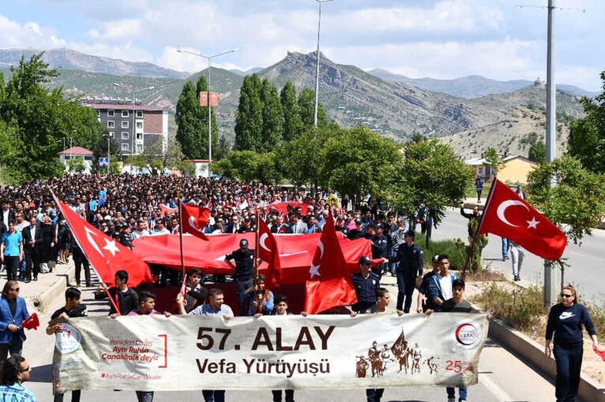 Tunceli\'de \'57. Alay Vefa Yürüyüşü\'
