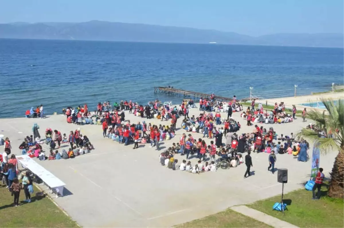 Türk Kızılayı\'ndan Anlamlı Organizasyon