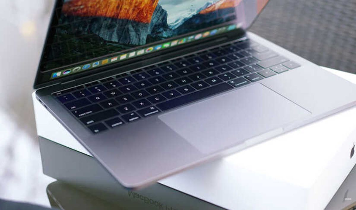 Yeni Macbook Pro\'ların Şişen Pilleri Ücretsiz Değiştirilecek