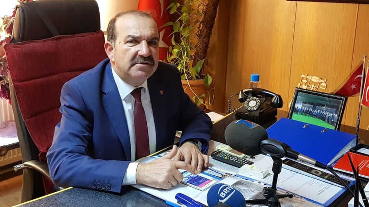 Ahmet Karabacak Aday Adaylığı İçin İstifa Etti