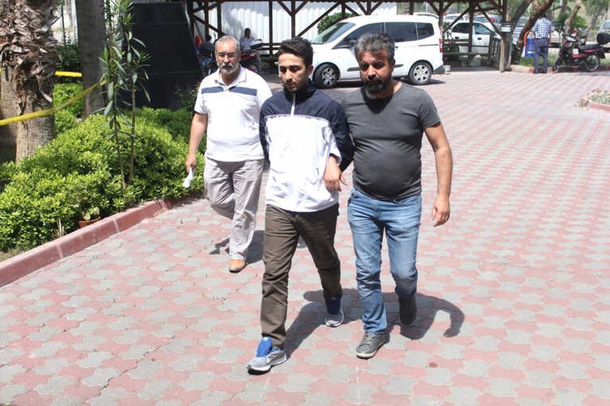 Antalya\'da Fetö Operasyonunda 1 Tutuklama