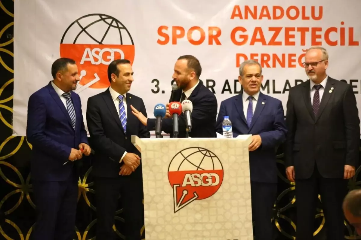 Asgd 3. Spor Adamları Ödül Gecesini Feridun Yıldız Anısına Yaptı