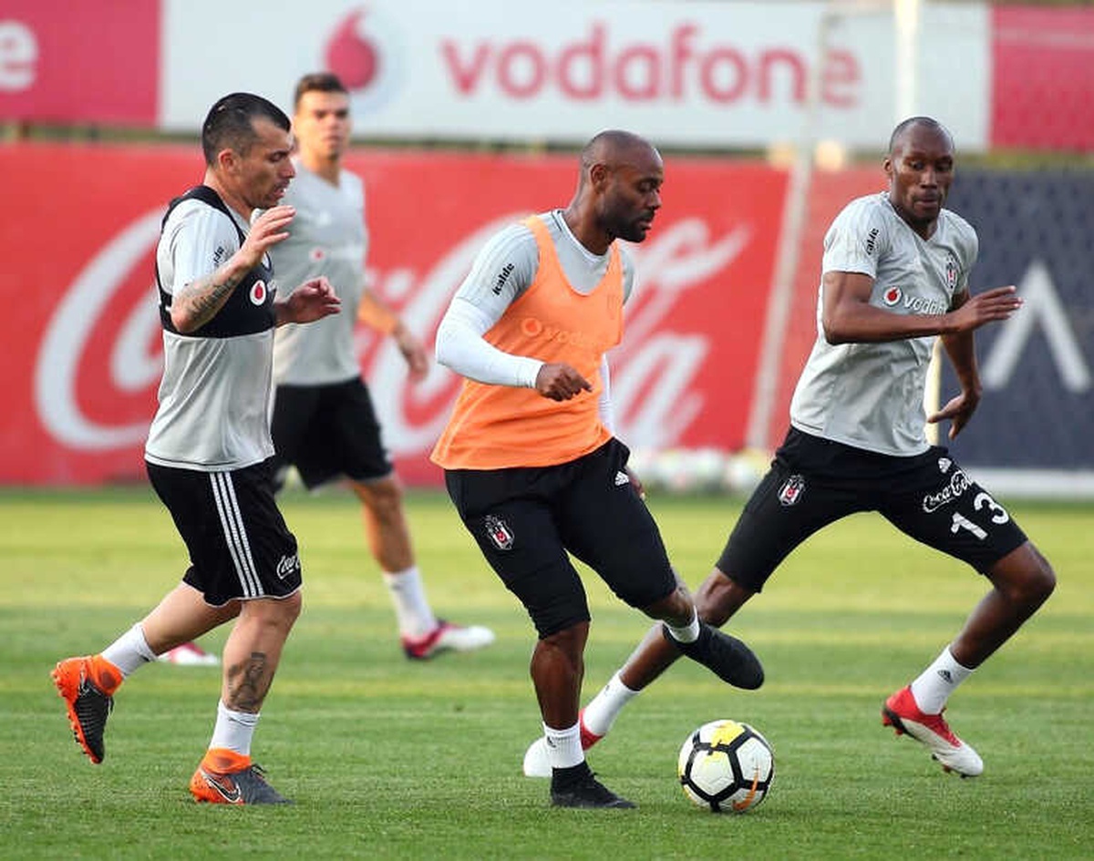 Beşiktaş, Taktik ve Kondisyon Çalıştı