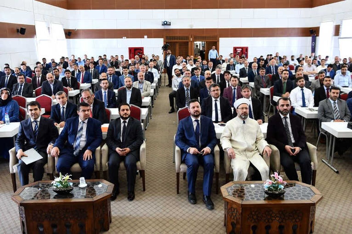 Diyanet İşleri Başkanı Prof. Dr. Ali Erbaş Yurt Dışında Görev Yapacak Din Görevlilerine Hitap Etti