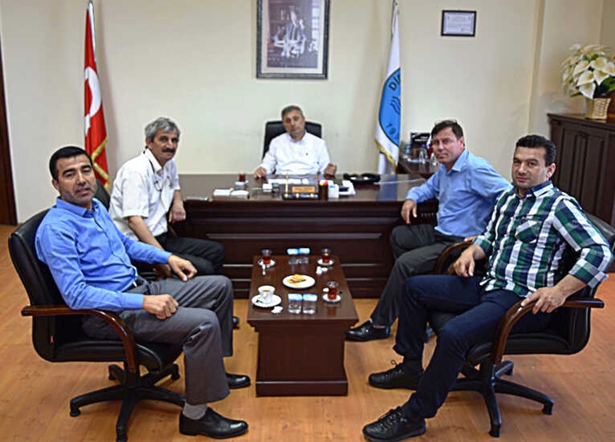 Esnaflardan Didim Ticaret Odası\'na Tebrik Ziyareti