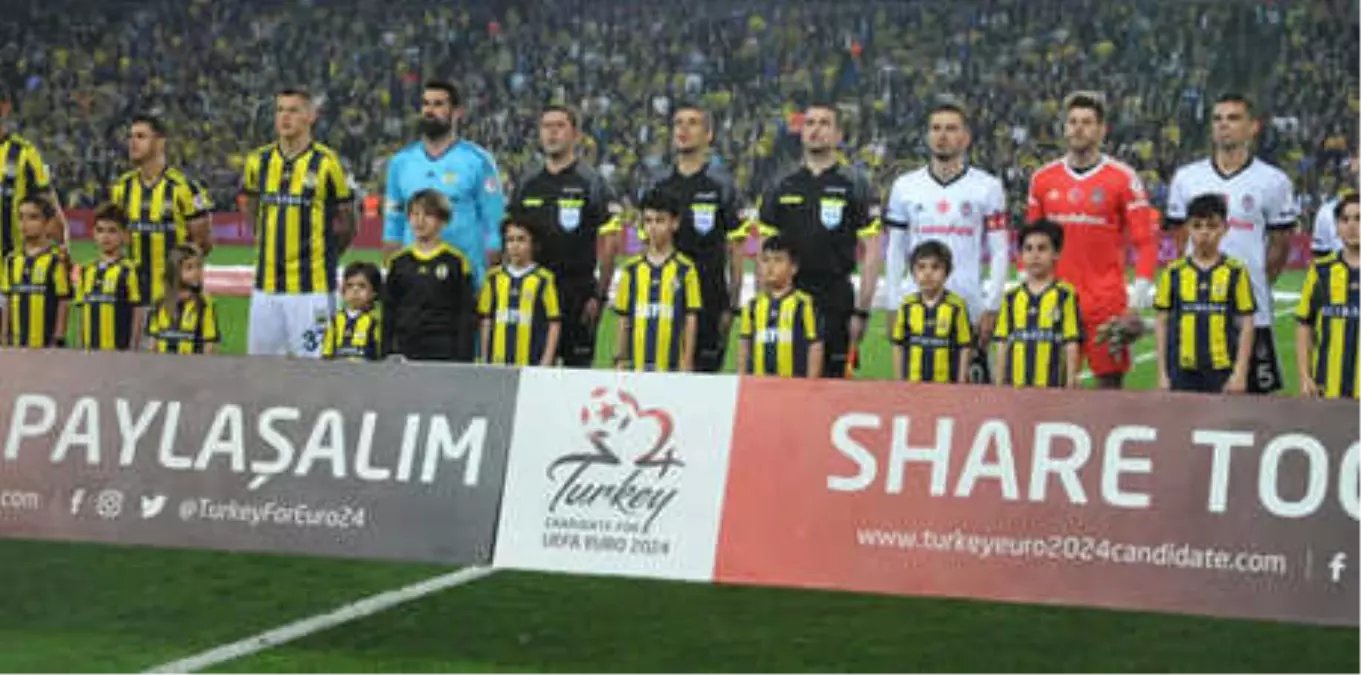 Fenerbahçe-Beşiktaş Maçı 3 Mayıs 2018 Perşembe 20: 30\'da!