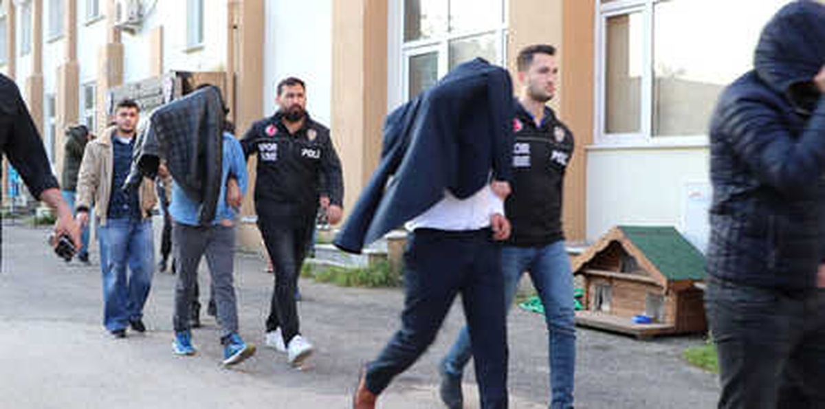 Fenerbahçe-Beşiktaş Maçında Çıkan Olaylara Karışan 25 Kişi Adliyeye Sevk Edildi