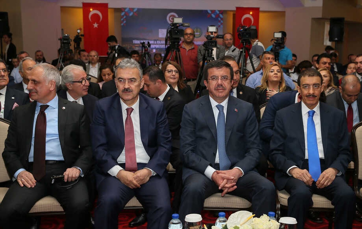 İzmir\'de "İhracatçı ve Yatırımcı Zirvesi"