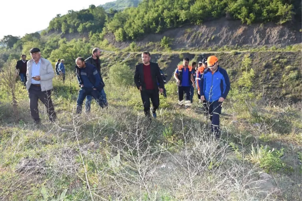 Kelkit Çayı\'nda Kaybolan Muhtarı Bulmak İçin Aramalar Başladı