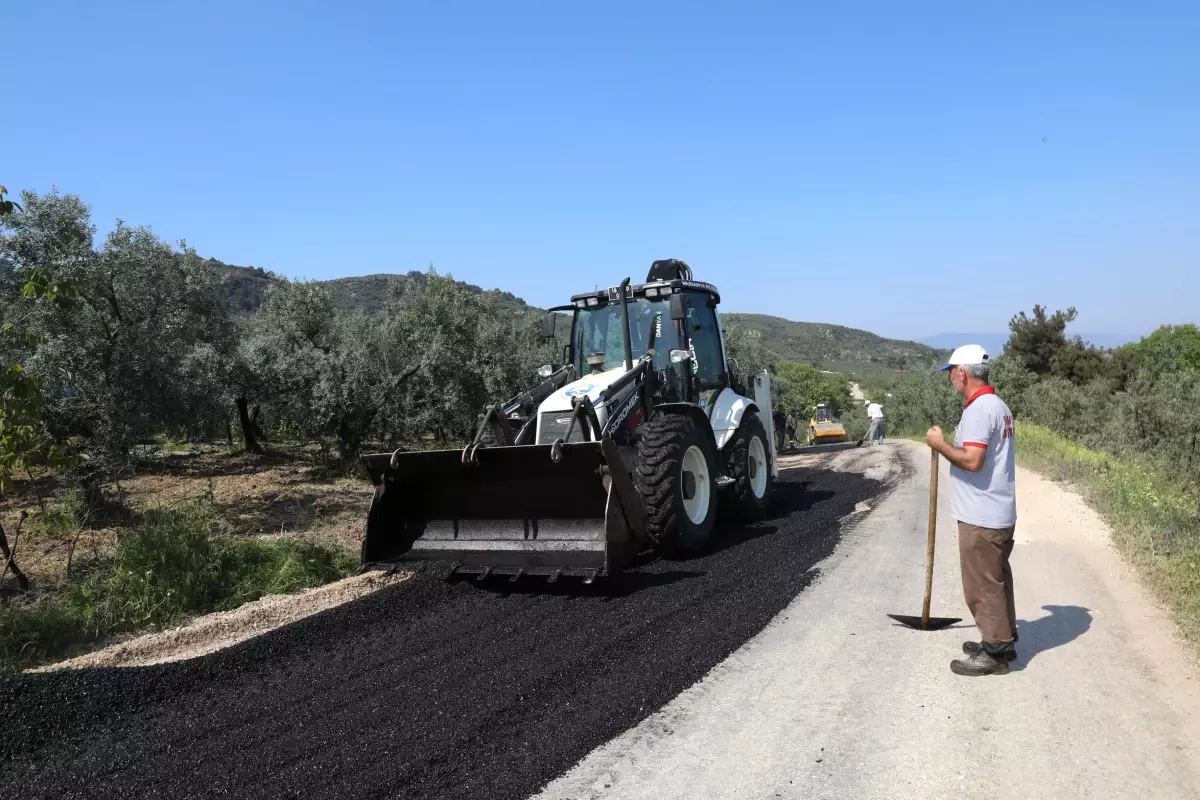 Mudanya Belediyesi\'nden Işıklı Yolu\'na Asfalt