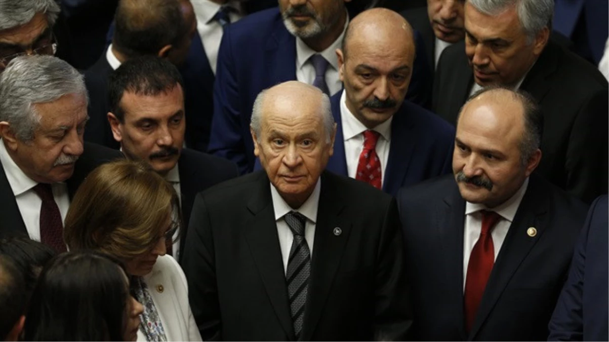 Bahçeli, Milletvekilliği Adaylığı İçin Başvuru Yaptı! İYİ Parti Esprisi Güldürdü