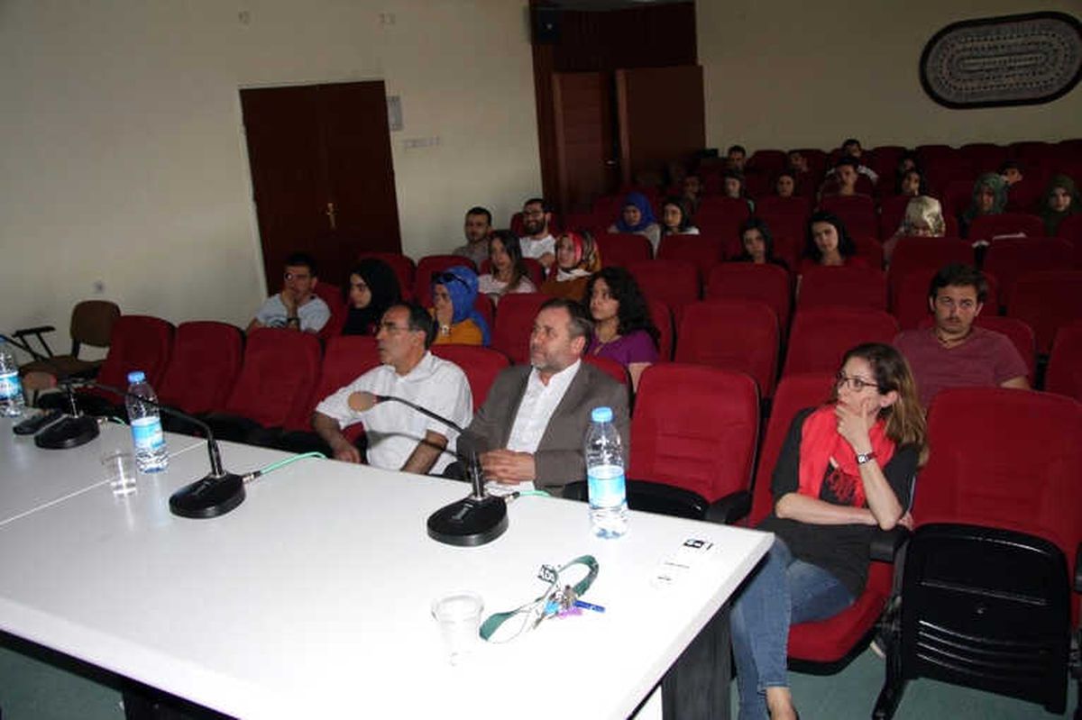 Afyonkarahisar\'da "Madde Bağımlılığı ile Mücadele" Konferansı
