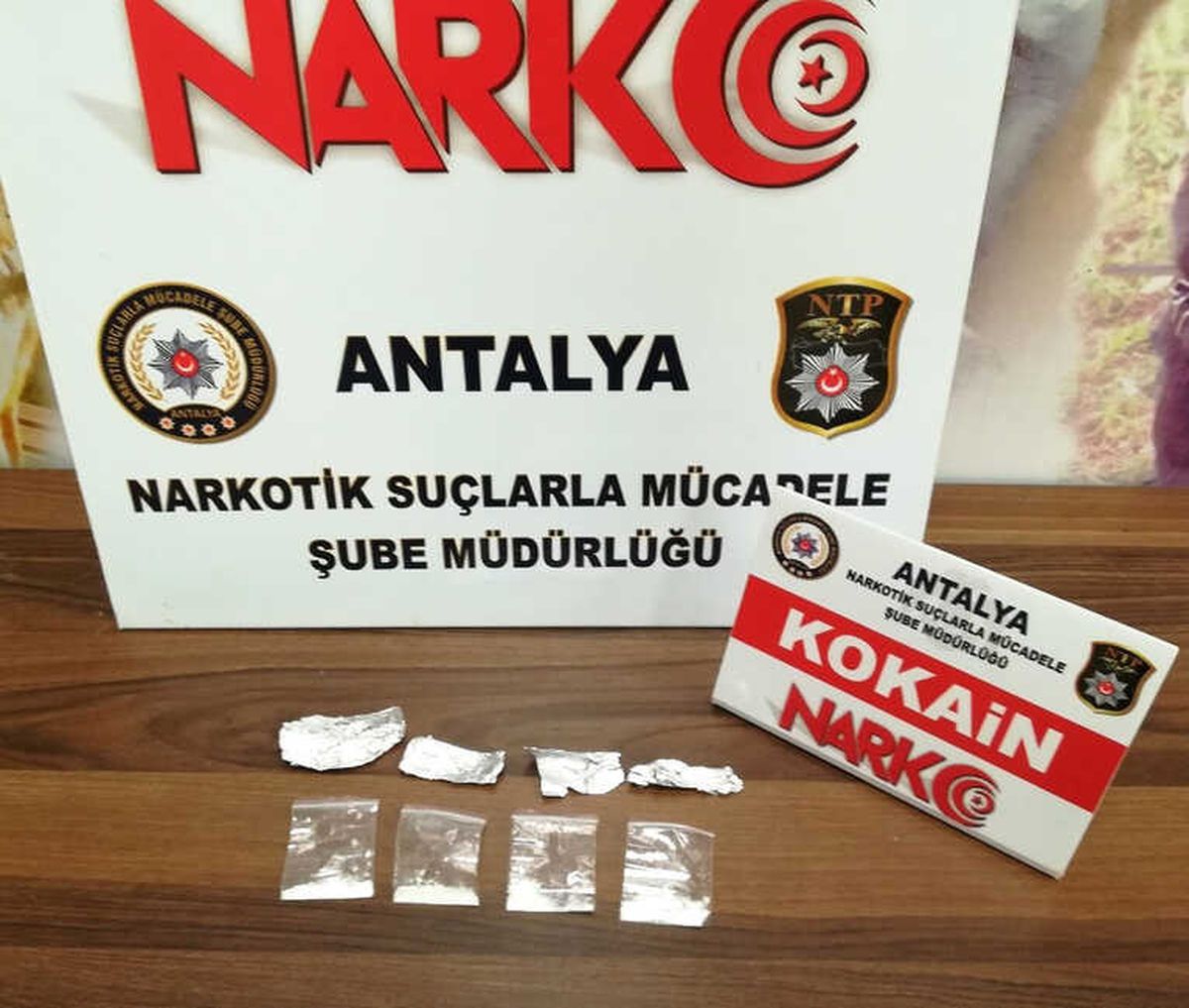 Antalya\'da Uyuşturucu Operasyonu: 11 Gözaltı