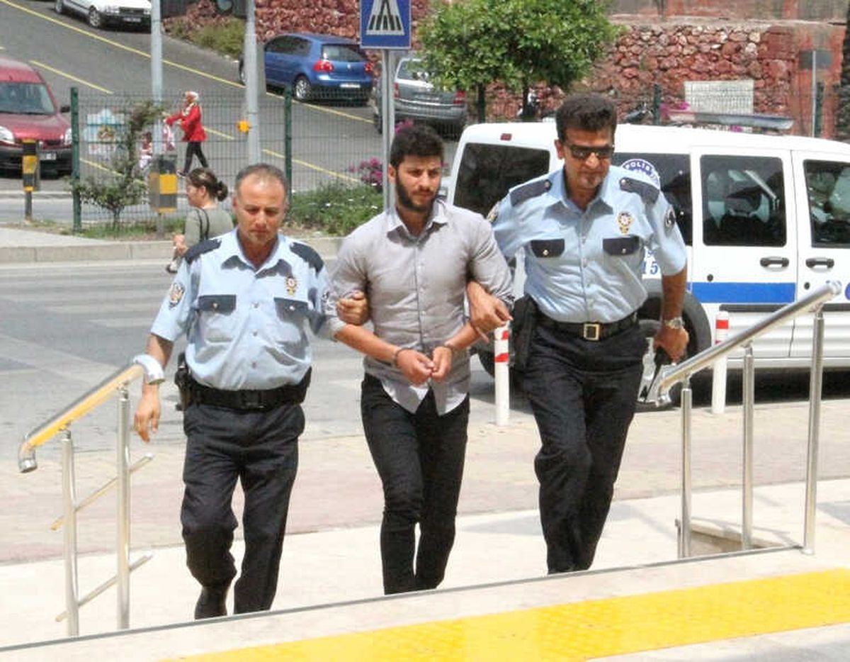 Bıçaklı Saldırgan Yakalandı