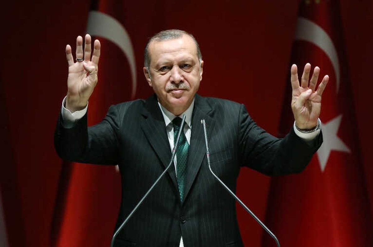 Cumhurbaşkanı Erdoğan: "Yürüyeceksin, Kemal Yürüyecek Arkandan"