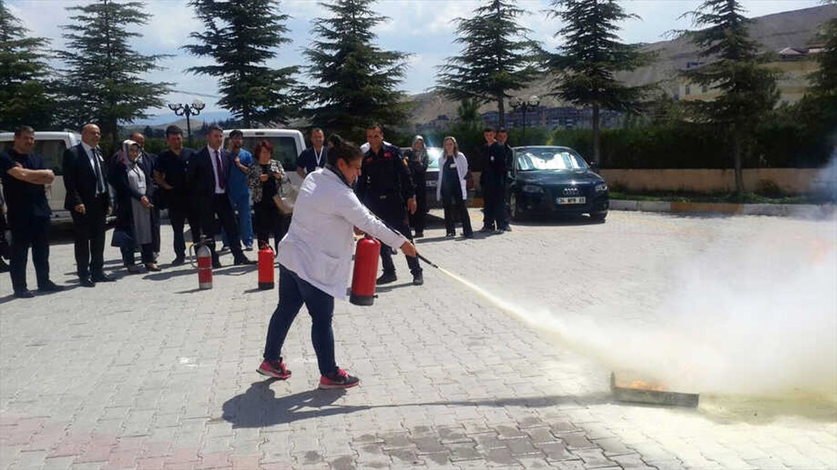 Darende Devlet Hastanesi\'nde Yangın Tatbikatı