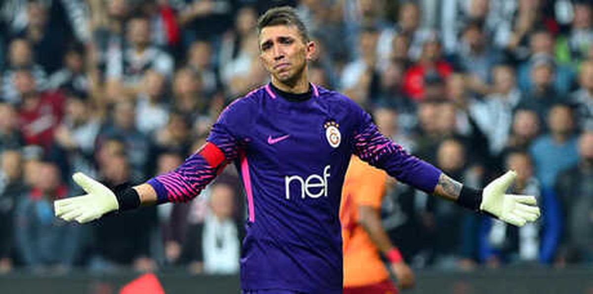 Derbide Gözler Muslera ve Fabri\'de Olacak