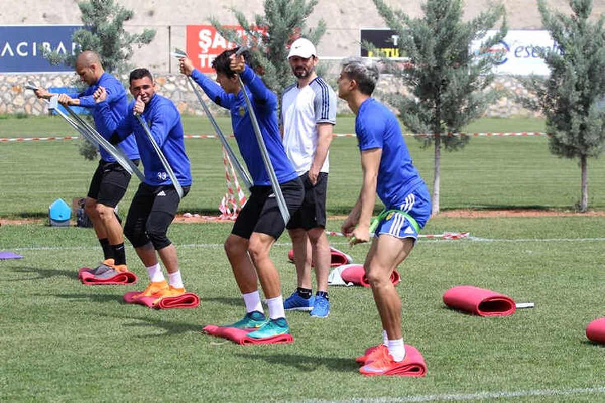 Evkur Yeni Malatyaspor, T. M. Akhisarspor Maçının Taktiğini Çalıştı