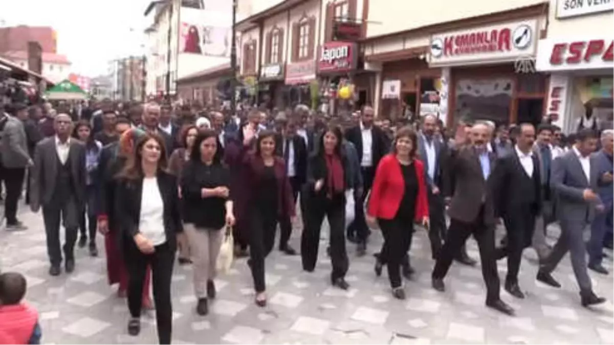 Hdp Eş Genel Başkanı Buldan: "Sizinle Saz Çalan Adayımız Olacak"